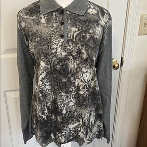 ONCALA SWEATER FROM PARIS NWT HAVE 3 TOTAL. SIZES 40- US S-M 44 US L & 46 US XL